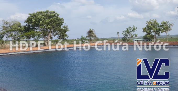 nước tưới cây bằng bạt (màng chống thấm) HDPE